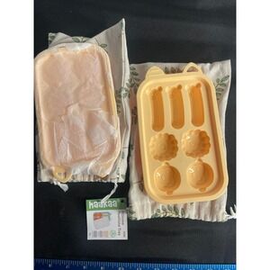 Haakaa Silicone Mealtime Tray Banana Yellow Baby Food Freezer Mold Toddler Meal